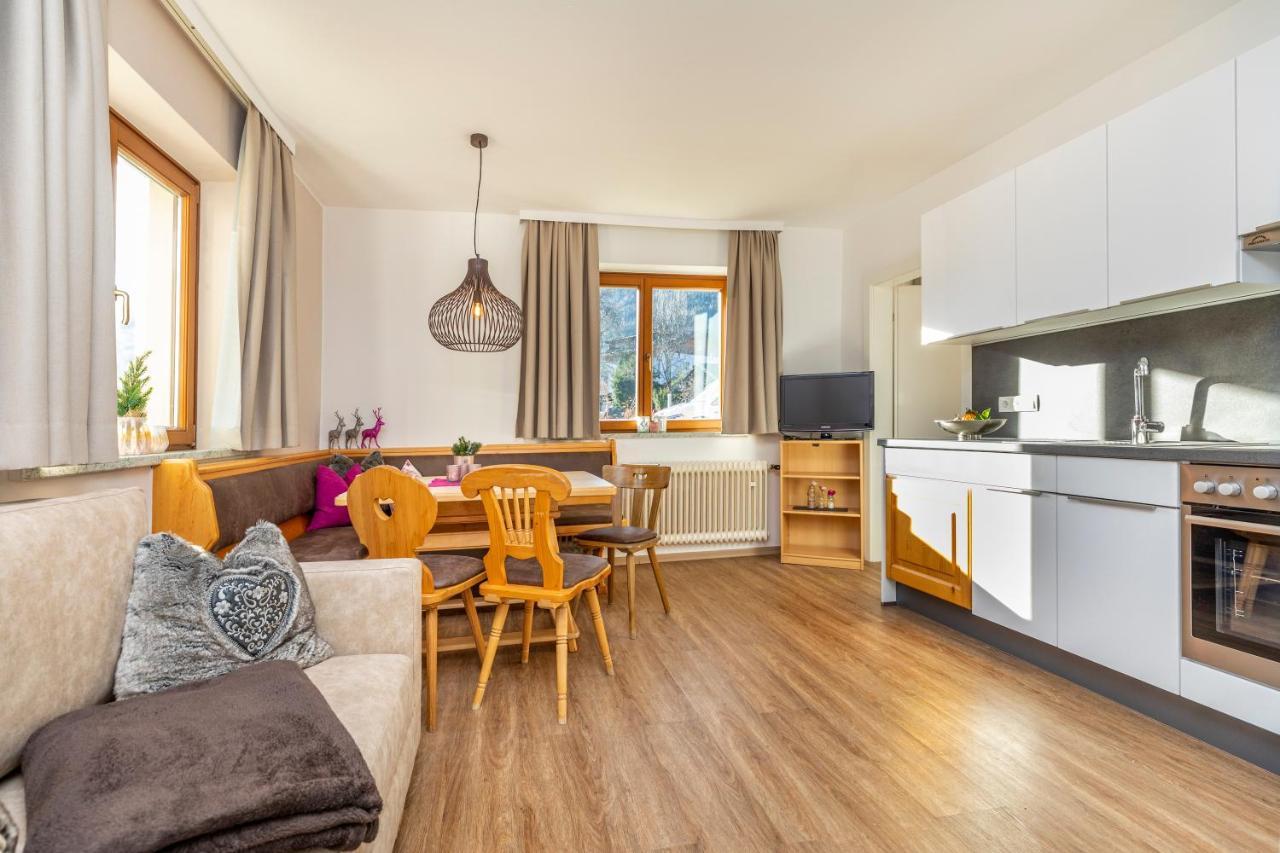 Herzerl-Chalet Appartements Φλαχάου Εξωτερικό φωτογραφία